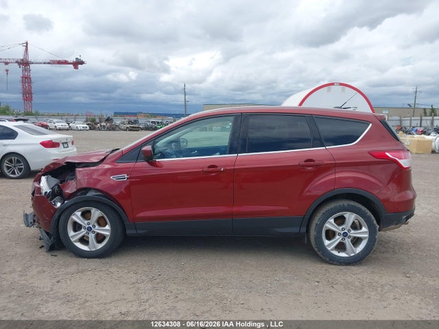 1FMCU9GX0GUB63674 Ford ESCAPE SE