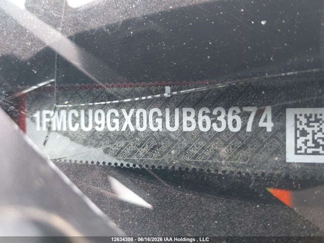 1FMCU9GX0GUB63674 Ford ESCAPE SE