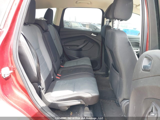 1FMCU9GX0GUB63674 Ford ESCAPE SE
