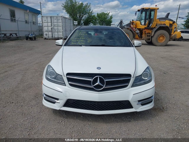 Aukcja sprzedaży 2015 Mercedes-benz C 350 4matic, vin: WDDGJ8JB4FG406850, numer aukcji: 12634319