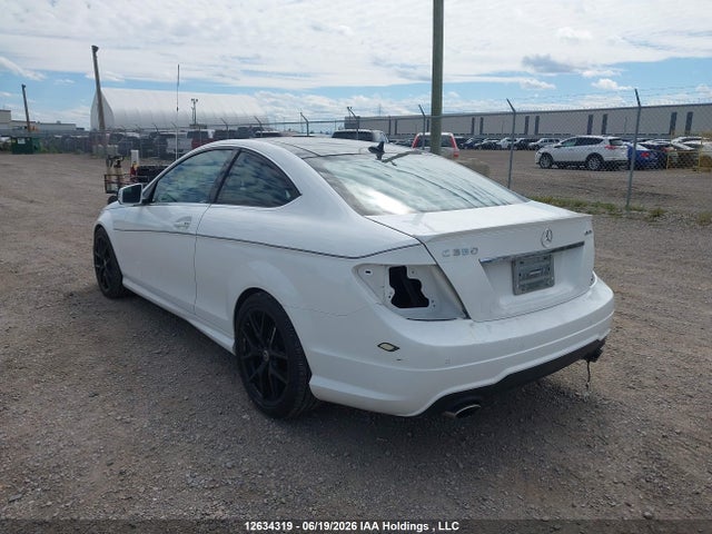 Aukcja sprzedaży 2015 Mercedes-benz C 350 4matic, vin: WDDGJ8JB4FG406850, numer aukcji: 12634319