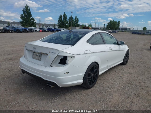 Aukcja sprzedaży 2015 Mercedes-benz C 350 4matic, vin: WDDGJ8JB4FG406850, numer aukcji: 12634319