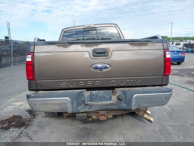 12634321 :رقم المزاد ، 1FT7W2BT1FED61037 vin ، 2015 Ford F-250 Lariat/xl/xlt مزاد بيع