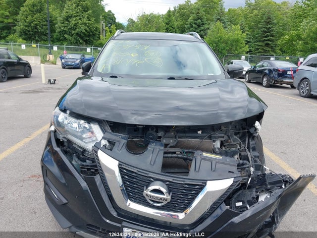 2017 Nissan Rogue S/sl მანქანა იყიდება აუქციონზე, vin: 5N1AT2MT1HC810142, აუქციონის ნომერი: 12634331