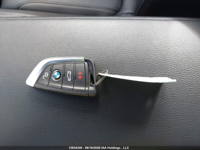 2022 Bmw 330e Xdrive მანქანა იყიდება აუქციონზე, vin: WBA5P9C07NFM04321, აუქციონის ნომერი: 12634348