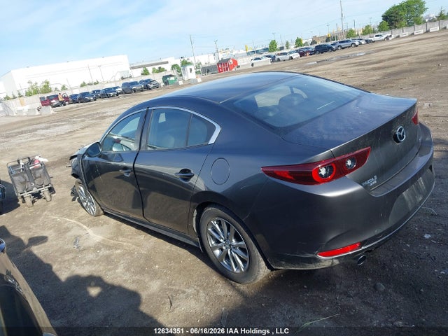JM1BPBCM9S1798915 Mazda 3 Preferred