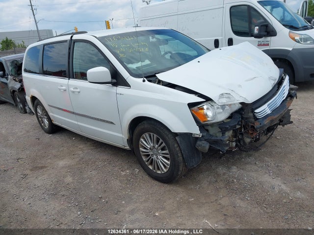 Chrysler Town &amp; Country Touring-l 2015 2C4RC1CG1FR504326 main image