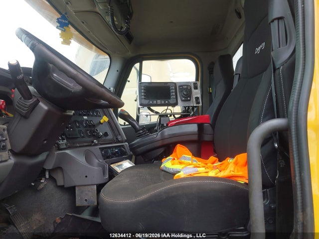 Freightliner 114sd 2018 1FVHG3DV4JHJT6161 Image 8