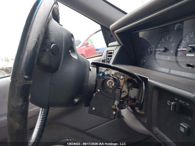 1993 Jeep Grand Cherokee Laredo მანქანა იყიდება აუქციონზე, vin: 1J4GZ58S9PC502600, აუქციონის ნომერი: 12634423
