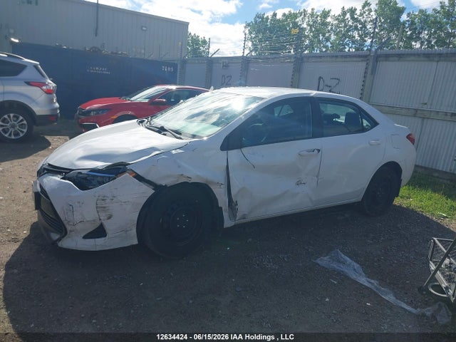 2018 Toyota Corolla Le მანქანა იყიდება აუქციონზე, vin: 2T1BURHE7JC122735, აუქციონის ნომერი: 12634424