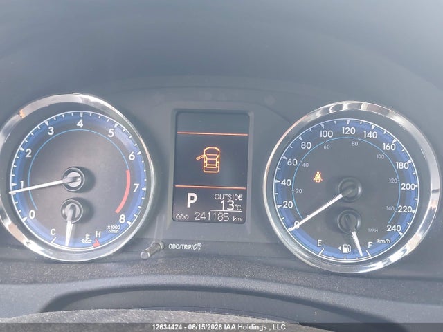 2018 Toyota Corolla Le მანქანა იყიდება აუქციონზე, vin: 2T1BURHE7JC122735, აუქციონის ნომერი: 12634424