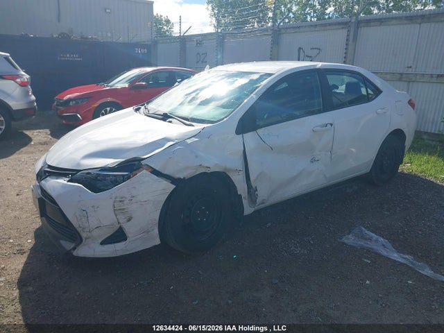 2018 Toyota Corolla Le მანქანა იყიდება აუქციონზე, vin: 2T1BURHE7JC122735, აუქციონის ნომერი: 12634424