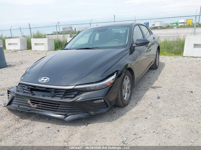 Hyundai Elantra Essential 2025 KMHLM4DG4SU936937 Image 2