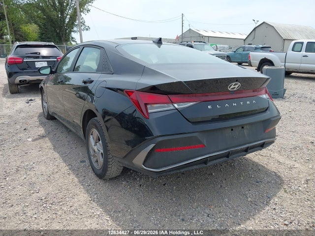 Hyundai Elantra Essential 2025 KMHLM4DG4SU936937 Image 3