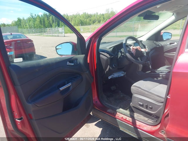 1FMCU9GD6HUA71833 Ford ESCAPE SE
