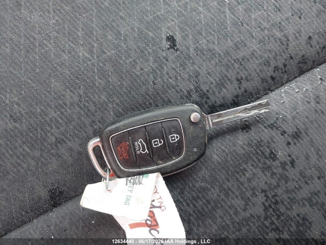 2018 Hyundai Tucson Base 2.0l მანქანა იყიდება აუქციონზე, vin: KM8J2CA47JU717048, აუქციონის ნომერი: 12634440