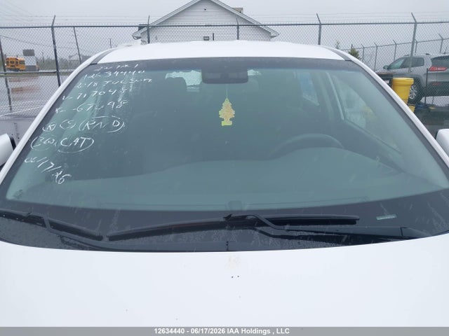 2018 Hyundai Tucson Base 2.0l მანქანა იყიდება აუქციონზე, vin: KM8J2CA47JU717048, აუქციონის ნომერი: 12634440