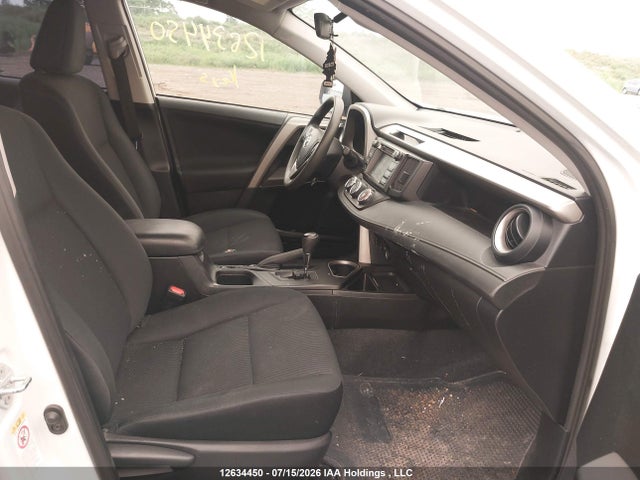 2T3ZFREV1HW313225 Toyota RAV4 LE