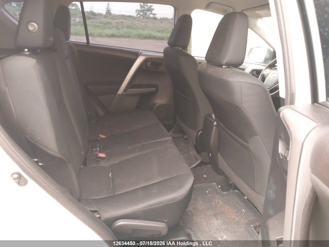 2T3ZFREV1HW313225 Toyota RAV4 LE
