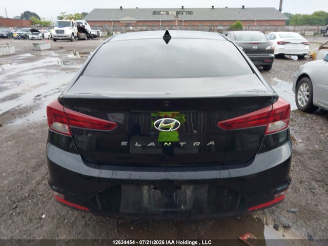 KMHD84LF8LU108828 Hyundai Elantra Preferred Auto Ivt