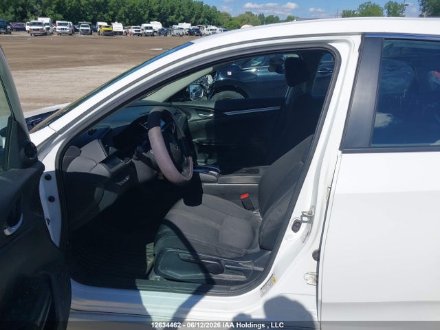 Honda Civic 2016 2HGFC2F5XGH031862 Image 16