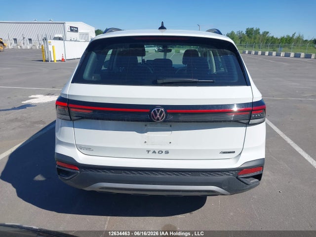 Volkswagen Taos Trendline 2025 3VV8C7B2XSM036751 Image 16