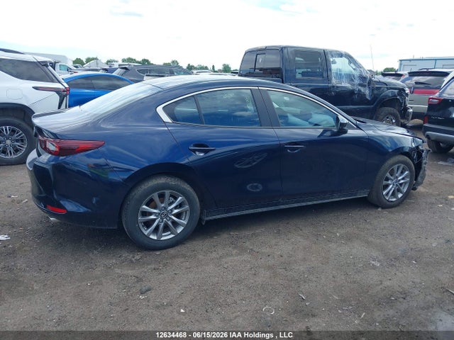 Mazda 3 Preferred 2025 JM1BPACM4S1794720 Image 13