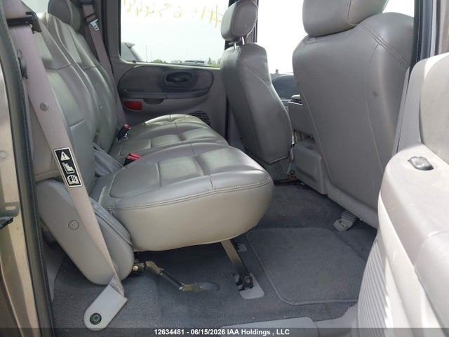 Продаж на аукціоні авто 2002 Ford F-150 Lariat/xlt, vin: 1FTRW07L02KA65766, номер лоту: 12634481