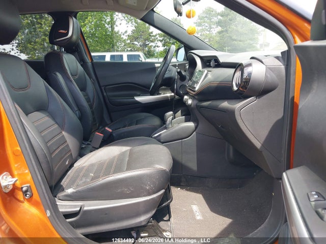 2018 Nissan Kicks S/sr/sv მანქანა იყიდება აუქციონზე, vin: 3N1CP5CU8JL532883, აუქციონის ნომერი: 12634492