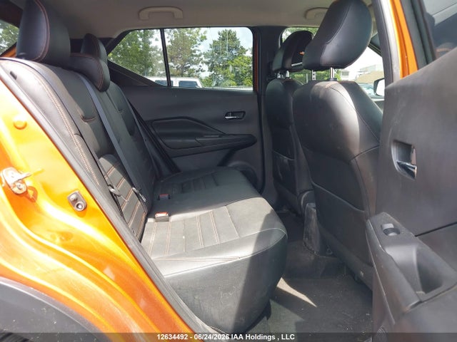 2018 Nissan Kicks S/sr/sv მანქანა იყიდება აუქციონზე, vin: 3N1CP5CU8JL532883, აუქციონის ნომერი: 12634492