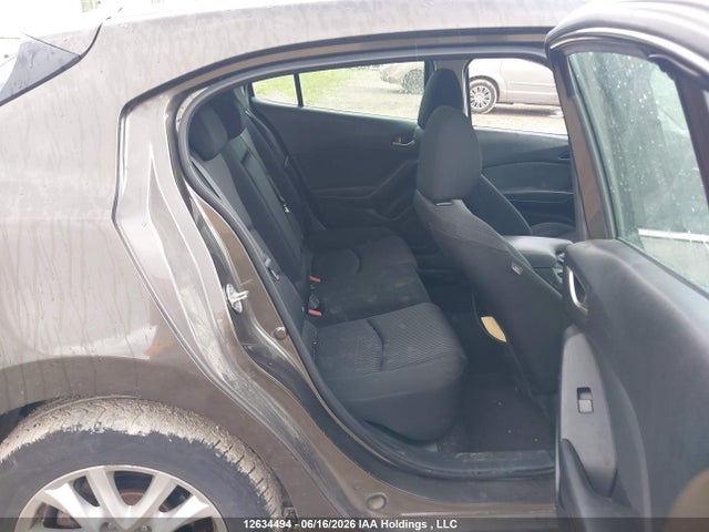3MZBM1L79GM257688 Mazda Mazda3 Gs