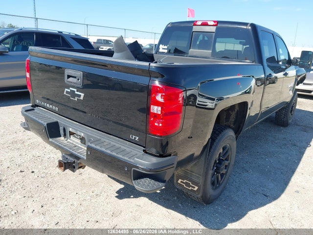 12634495 :رقم المزاد ، 1GC1KWEY8JF164028 vin ، 2018 Chevrolet Silverado 2500hd Ltz مزاد بيع