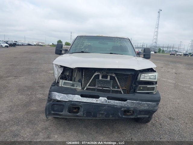 Aukcja sprzedaży 2005 Chevrolet Silverado K1500 Heavy Duty, vin: 1GCGK13U75F943715, numer aukcji: 12634503
