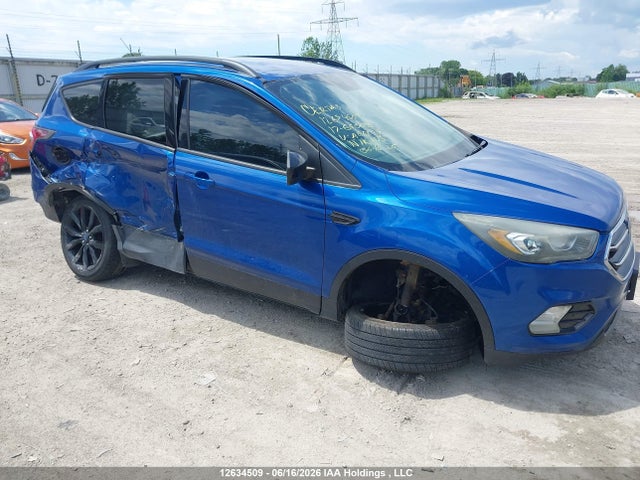 12634509 :رقم المزاد ، 1FMCU0GD8HUA06879 vin ، 2017 Ford Escape Se مزاد بيع
