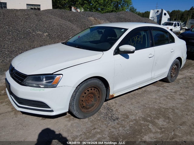 Volkswagen Jetta 2015 3VWB07AJ1FM228410 Image 2