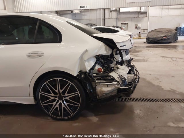 12634522 :رقم المزاد ، W1KAF8HB6PR095666 vin ، 2023 Mercedes-benz C 43 Amg مزاد بيع