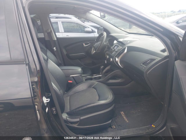 2013 Hyundai Tucson Gls მანქანა იყიდება აუქციონზე, vin: KM8JU3AC4DU664749, აუქციონის ნომერი: 12634531