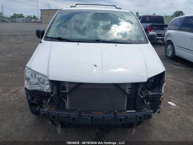 12634535 :رقم المزاد ، 2C4RDGBG9FR712861 vin ، 2015 Dodge Grand Caravan Se مزاد بيع