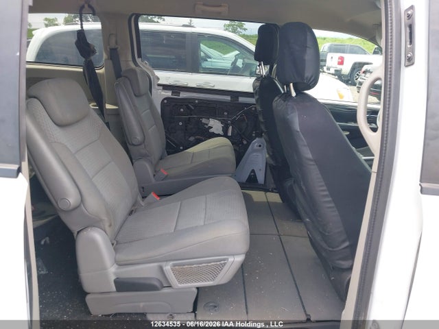 12634535 :رقم المزاد ، 2C4RDGBG9FR712861 vin ، 2015 Dodge Grand Caravan Se مزاد بيع