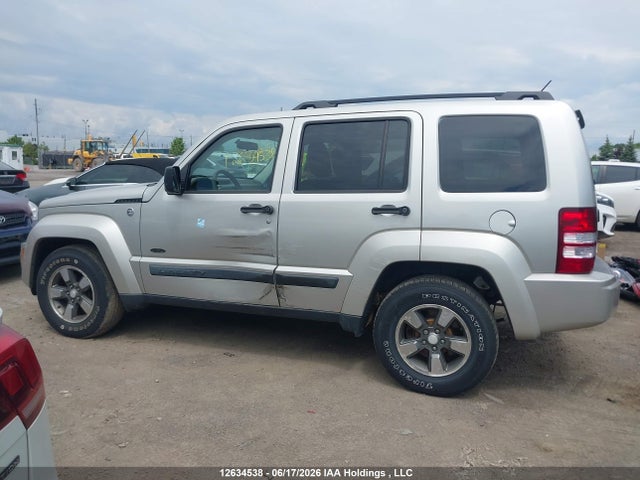 12634538 :رقم المزاد ، 1J8GN28K38W258533 vin ، 2008 Jeep Liberty مزاد بيع