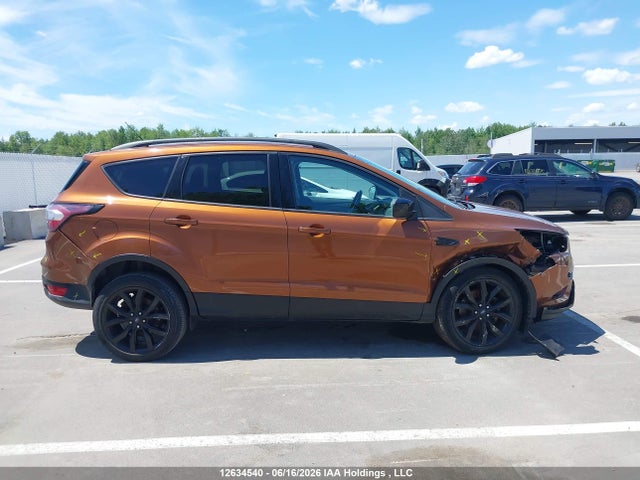 1FMCU9GD8HUE78195 Ford ESCAPE SE