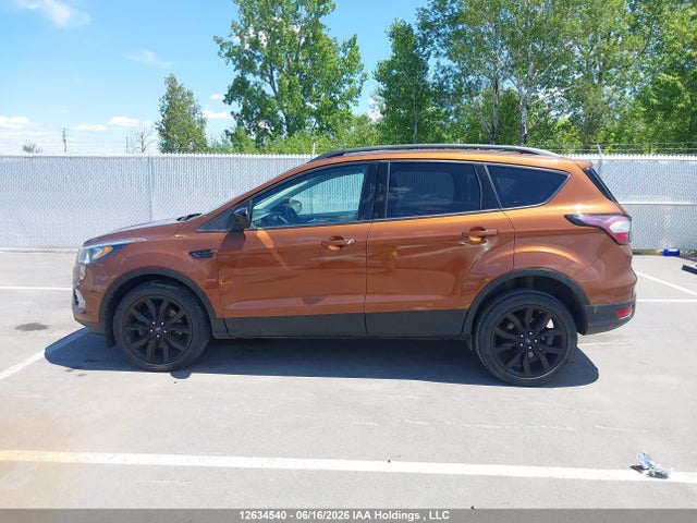 1FMCU9GD8HUE78195 Ford ESCAPE SE