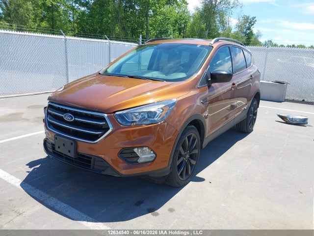 1FMCU9GD8HUE78195 Ford ESCAPE SE