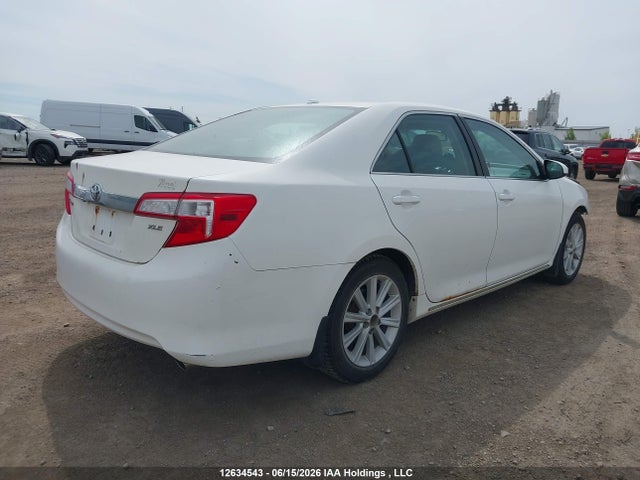 12634543 :رقم المزاد ، 4T1BK1FK3CU510708 vin ، 2012 Toyota Camry Xle V6 مزاد بيع