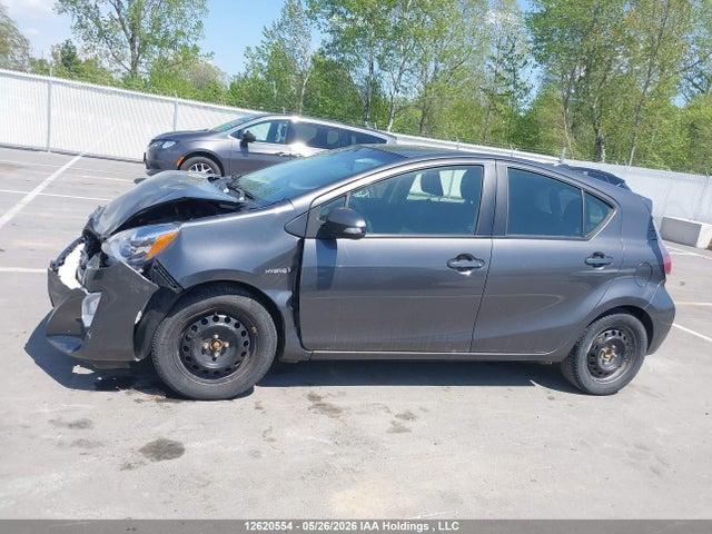 Продажа на аукционе авто 2015 Toyota Prius C Technology, vin: JTDKDTB35F1088312, номер лота: 12620554