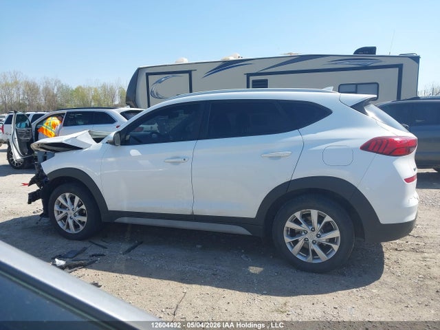 KM8J3CA40KU947125 Hyundai Tucson Preferred