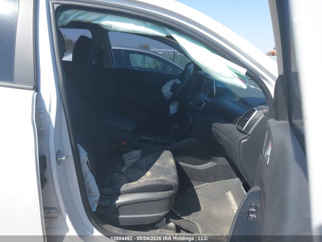 KM8J3CA40KU947125 Hyundai Tucson Preferred