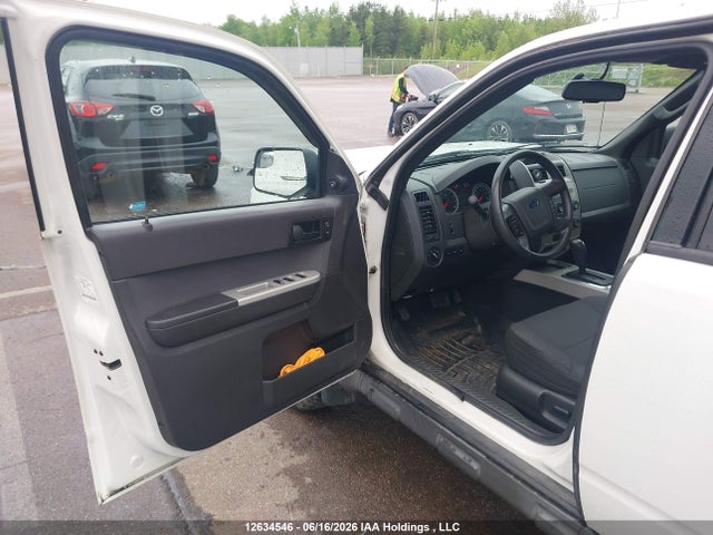 2012 Ford Escape Xlt მანქანა იყიდება აუქციონზე, vin: 1FMCU9D76CKA39628, აუქციონის ნომერი: 12634546
