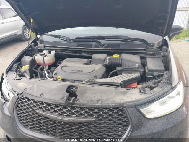 Продаж на аукціоні авто 2025 Chrysler Pacifica Limited, vin: 2C4RC1GG1SR582335, номер лоту: 12634547