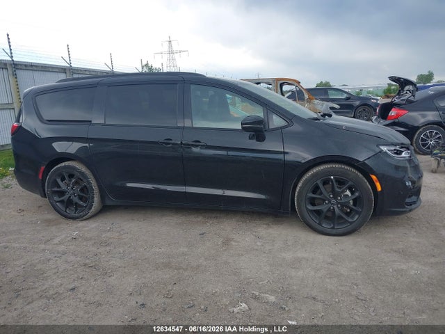 Продаж на аукціоні авто 2025 Chrysler Pacifica Limited, vin: 2C4RC1GG1SR582335, номер лоту: 12634547